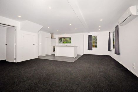 Photo of property in 46a Elliston Crescent, Stanmore Bay, Whangaparaoa, 0932