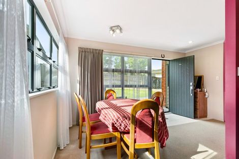 Photo of property in 86a Barrys Road, Glendene, Auckland, 0602