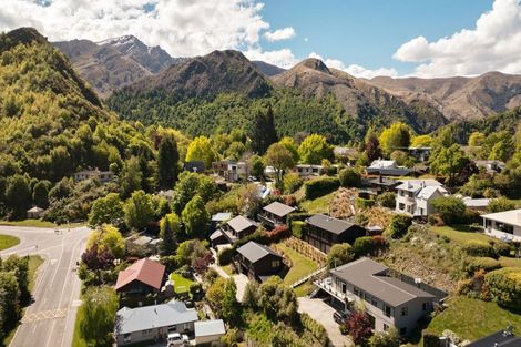 Photo of property in 3d Mcdonnell Road, Arrowtown, 9302