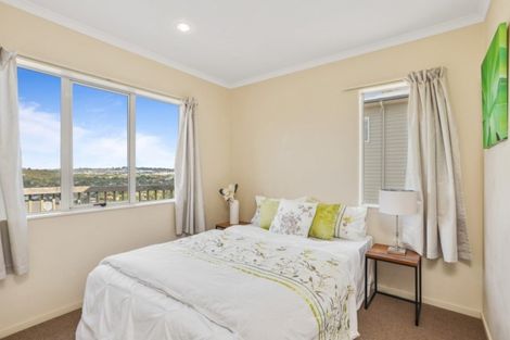 Photo of property in 6/61 The Avenue, Albany, Auckland, 0632