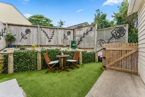 Photo of property in 23d Jelas Road, Red Beach, 0932