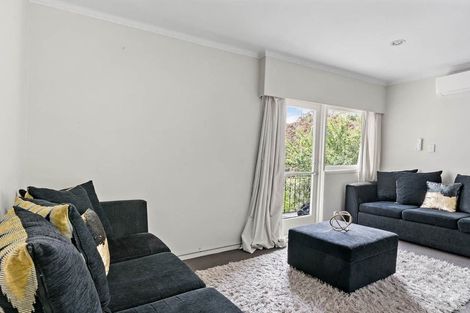 Photo of property in 2/16 Green Lane East, Remuera, Auckland, 1050