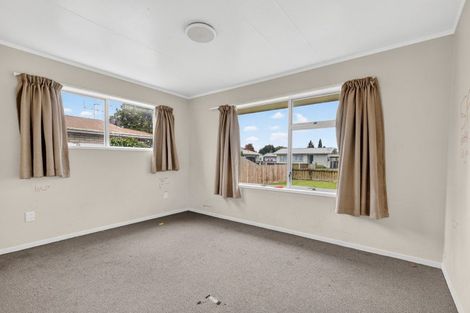 Photo of property in 22 Odlin Crescent, Nawton, Hamilton, 3200