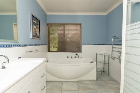 Photo of property in 2347 Kakaramea Road, Whatawhata, Hamilton, 3290