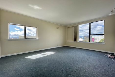 Photo of property in Hobson Court Flats, 46/70 Hobson Street, Thorndon, Wellington, 6011