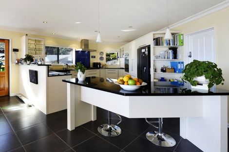 Photo of property in 18 Springlea Heights, Atawhai, Nelson, 7010