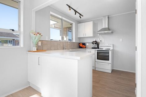 Photo of property in 20 Morrow Avenue, St Andrews, Hamilton, 3200