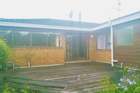 Photo of property in 24 Travers Place, Northpark, Auckland, 2013