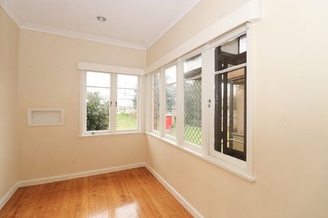 Photo of property in 27 Victoria Road, Papatoetoe, Auckland, 2025