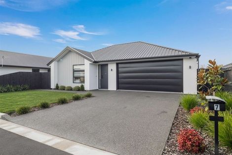Photo of property in 7 Olearia Lane, Halswell, Christchurch, 8025