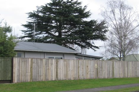 Photo of property in 19 Short Street, Otumoetai, Tauranga, 3110