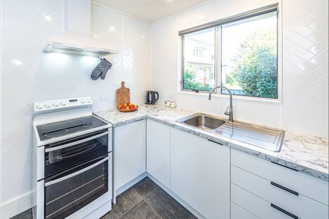 Photo of property in 5a Rawhiti Place, Saint Johns Hill, Whanganui, 4501