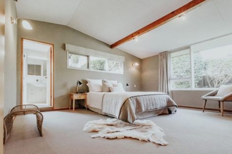 Photo of property in 345 Devonport Road, Tauranga, 3110