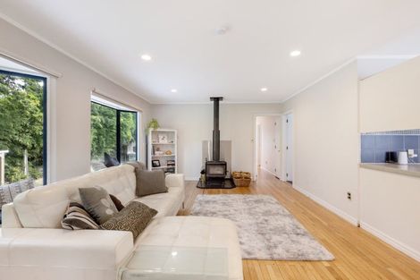 Photo of property in 415 Welcome Bay Road, Welcome Bay, Tauranga, 3175