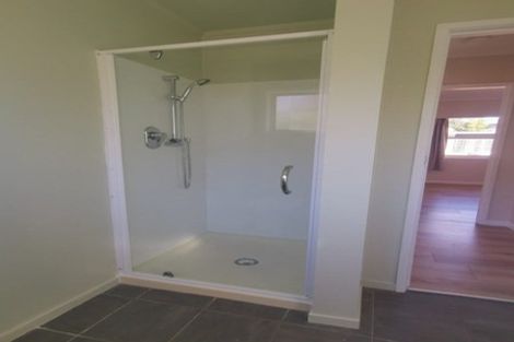 Photo of property in 3/9 Smiths Avenue, Papakura, 2110