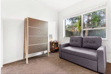 Photo of property in 2/7 Frank Evans Place, Henderson, Auckland, 0610