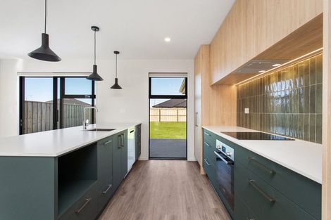 Photo of property in 4 Herridge Street, Woodend, 7691