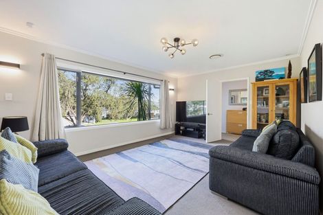 Photo of property in 74 Angelo Avenue, Howick, Auckland, 2014