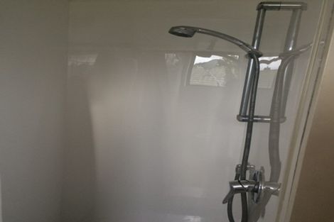 Photo of property in 18 Wineberry Place, Albany, Auckland, 0632