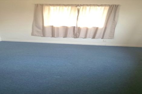 Photo of property in 2/23 Rata Street, New Lynn, Auckland, 0600