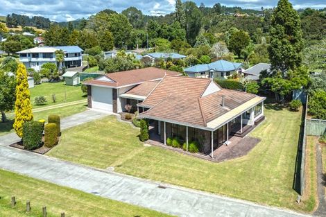 Photo of property in 126 Patiki Place, Whangamata, 3620