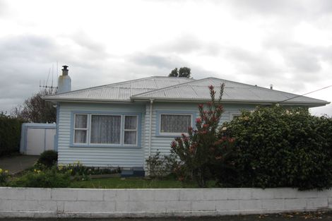 Photo of property in 19 Liverpool Street, Levin, 5510