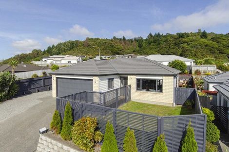 Photo of property in 58 Staithes Drive North, Whitby, Porirua, 5024