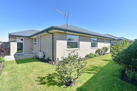 Photo of property in 27 Tutton (pvt) Mews, Rangiora, 7400