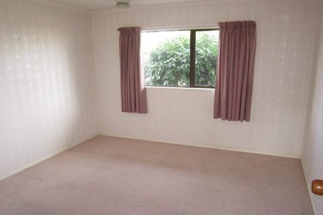 Photo of property in 2 Bevan Place, Otaki, 5512