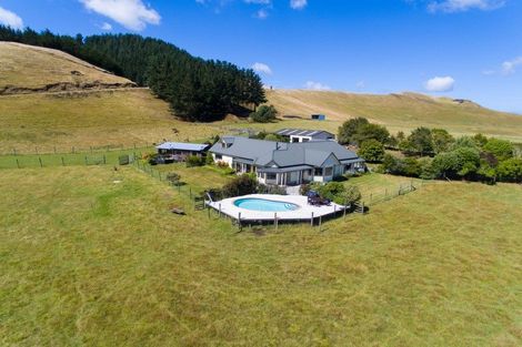 Photo of property in 814 Ruatangata Road, Whangaehu, Whanganui, 4581