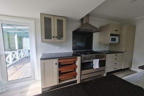 Photo of property in 37 Lorna Street, Lynmouth, New Plymouth, 4310