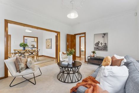 Photo of property in 9 Franklin Avenue, Hokowhitu, Palmerston North, 4410