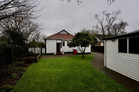 Photo of property in 78 Savage Crescent, West End, Palmerston North, 4412