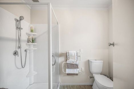 Photo of property in 62 Northboro Road, Belmont, Auckland, 0622