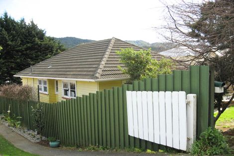 Photo of property in 110 Coast Road, Wainuiomata, Lower Hutt, 5014