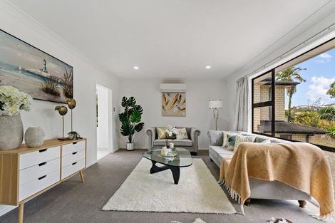 Photo of property in 6b Beldon Place, Pakuranga Heights, Auckland, 2010