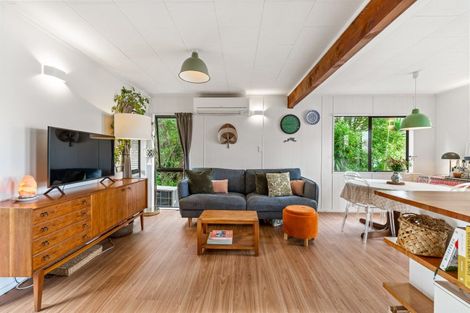 Photo of property in 26 Brian Crescent, Stanmore Bay, Whangaparaoa, 0932