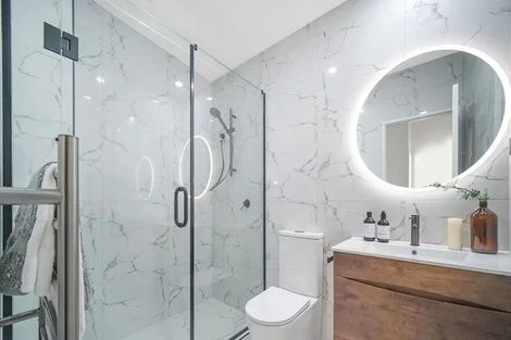 Photo of property in 1/6b William Roberts Road, Pakuranga, Auckland, 2010