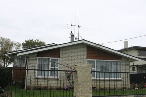 Photo of property in 60 Duff Crescent, Highbury, Palmerston North, 4412
