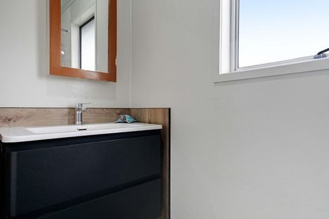 Photo of property in 10 Siska Place, Wattle Downs, Auckland, 2103