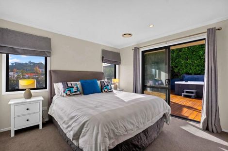 Photo of property in 40 Boocock Crescent, Orewa, 0931