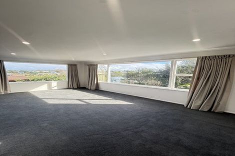 Photo of property in 5 Tiri Road, Manly, Whangaparaoa, 0930