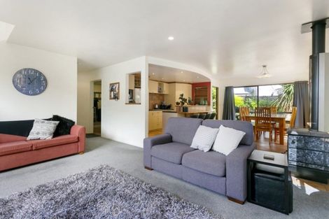 Photo of property in 2/126 Te Heuheu Street, Taupo, 3330