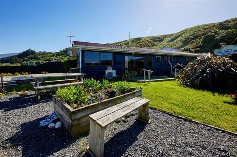 Photo of property in 20 Kotare Place, South Bay, Kaikoura, 7300