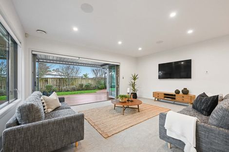 Photo of property in 11 Bree Place, Flagstaff, Hamilton, 3210