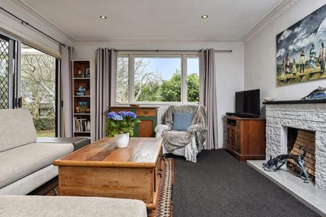 Photo of property in 29 Kapuka Road, Mangere Bridge, Auckland, 2022