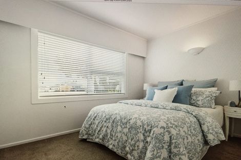 Photo of property in 2/241 Hurstmere Road, Takapuna, Auckland, 0622