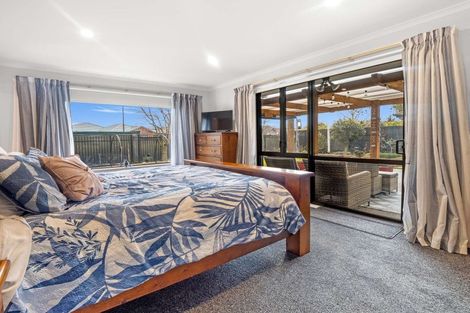 Photo of property in 7 Strathcarron Place, Broomfield, Christchurch, 8042