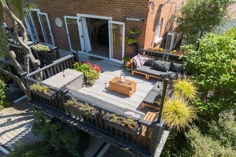 Photo of property in 85 Norfolk Street, Saint Clair, Dunedin, 9012