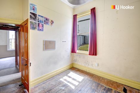 Photo of property in 10 Macbeth Street, Caversham, Dunedin, 9012